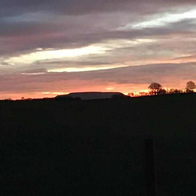 The Mistal@cow Close Barn, - Relax, And Enjoy Сasa de vacaciones Leyburn